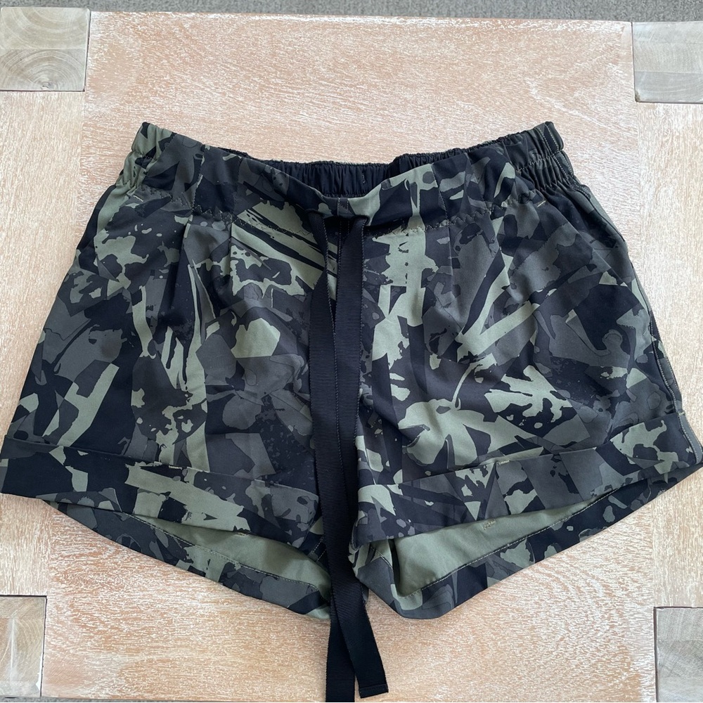 Lululemon Camouflage Women's Shorts